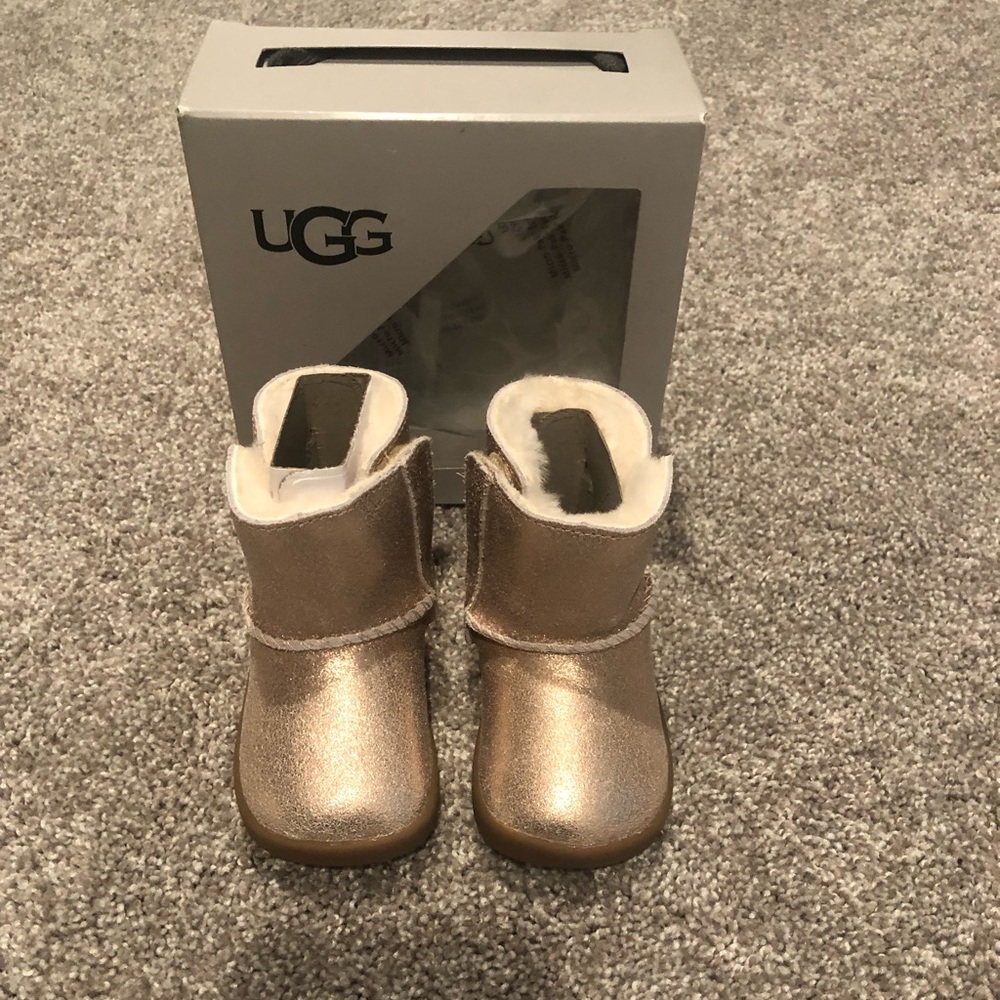 UGG Keelan Metallic Pink Boot